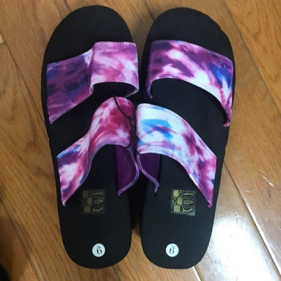 UO Ava Neoprene Platform Sandals - 7 & 8 - Picture 4 of 6